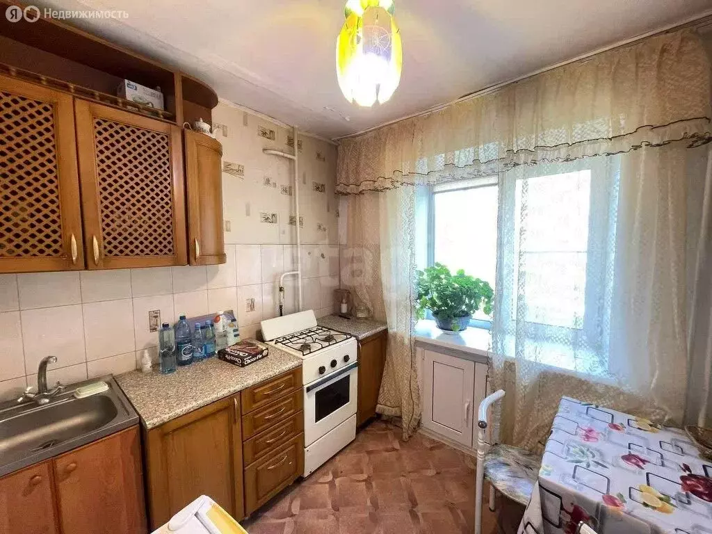 1-комнатная квартира: Комсомольск-на-Амуре, Комсомольская улица, 37 ... - Фото 0