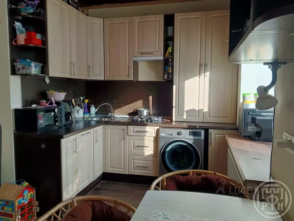 2-к кв. Ленинградская область, Выборгский район, Рощино пгт ул. ... - Фото 1