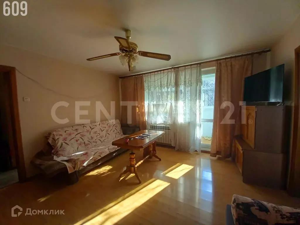 Продаётся 4-к квартира, 70.4 м - Фото 1