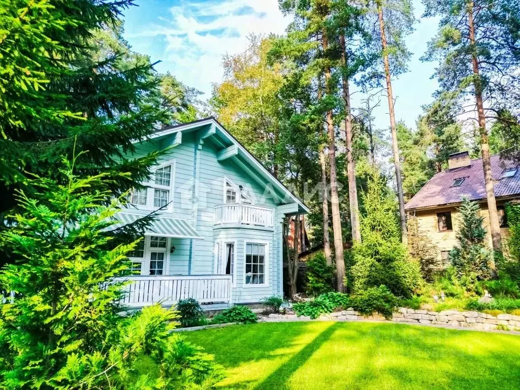 Дом в Ленинградская область, Всеволожск ул. Гоголя, 51 (256 м) - Фото 0