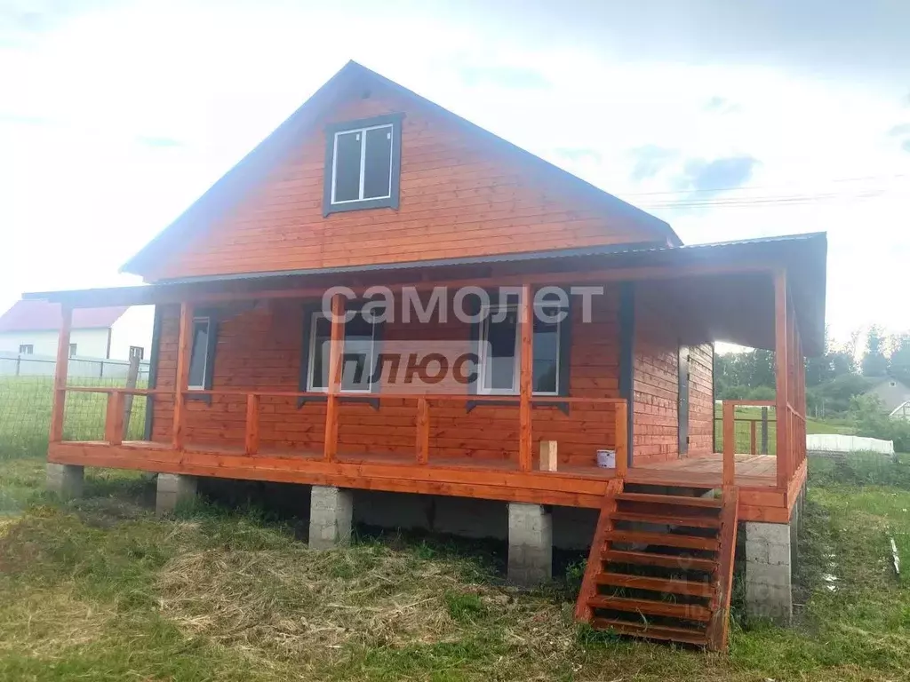 Дом в Башкортостан, Иглинский сельсовет, с. Иглино ул. Комсомольская ... - Фото 1