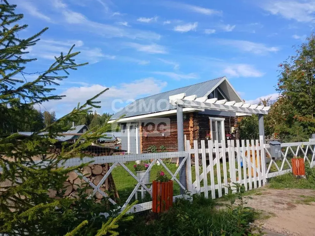 Дом в Коми, Корткеросский район, Додзь муниципальное образование, пос. ... - Фото 1