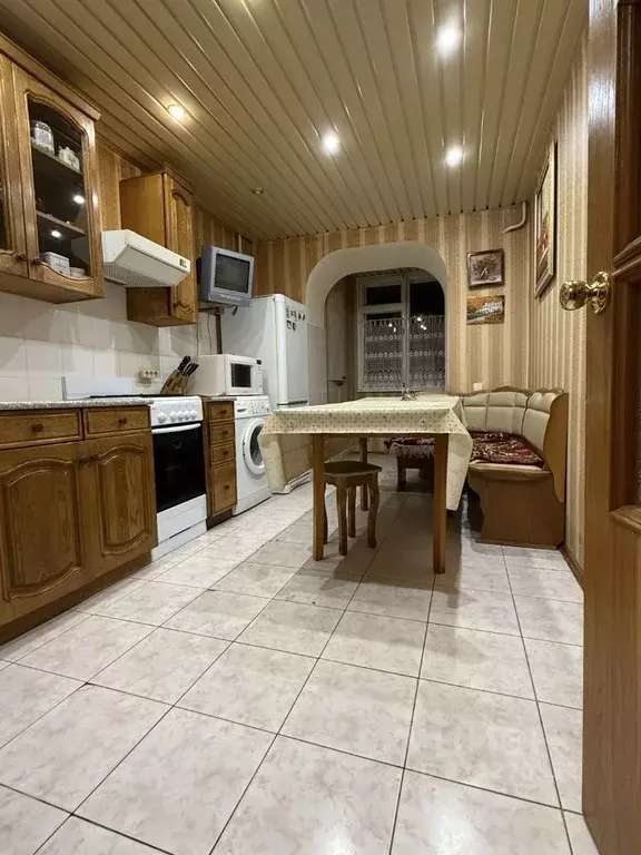 3-к кв. Ставропольский край, Кисловодск Велинградская ул., 21 (70.0 м) - Фото 2