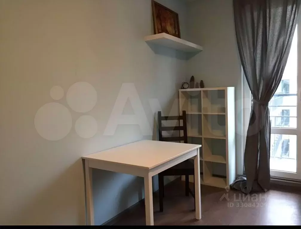Студия Санкт-Петербург бул. Александра Грина, 1 (25.0 м) - Фото 2