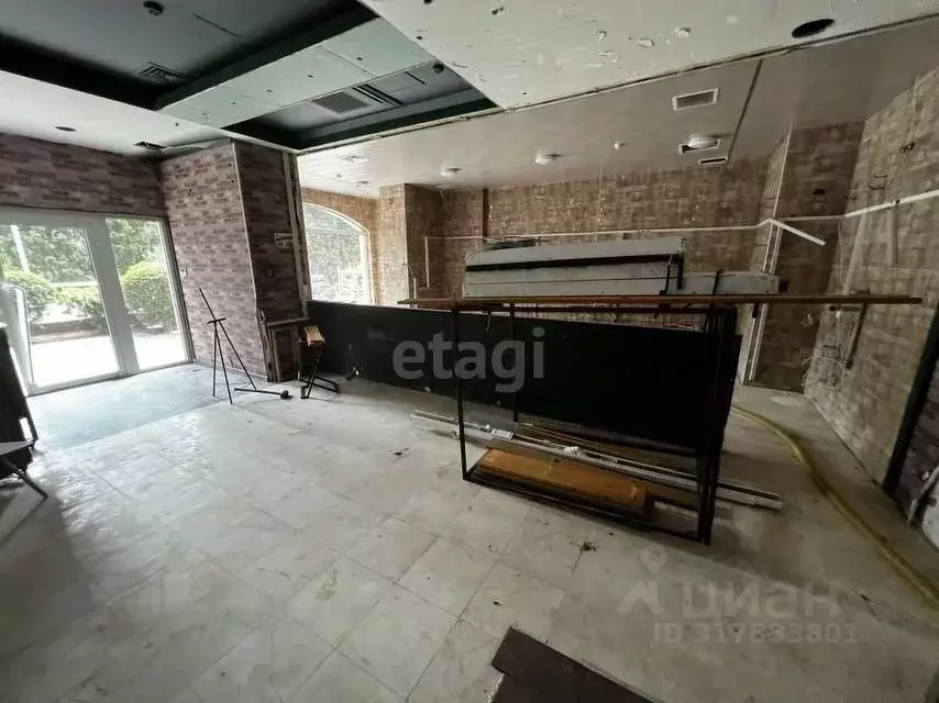 Помещение свободного назначения в Крым, Алушта ул. Краснофлотская (168 ... - Фото 2