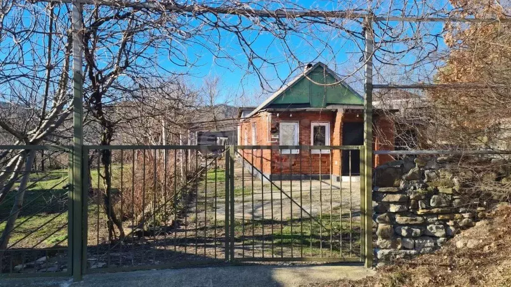 Дом в Краснодарский край, Геленджик городской округ, с. ... - Фото 1