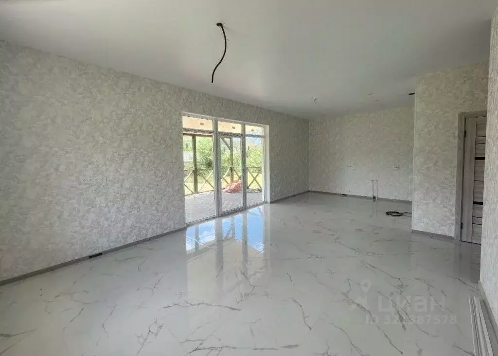 Дом в Крым, Симферопольский район, Добровское с/пос, с. Краснолесье  ... - Фото 2