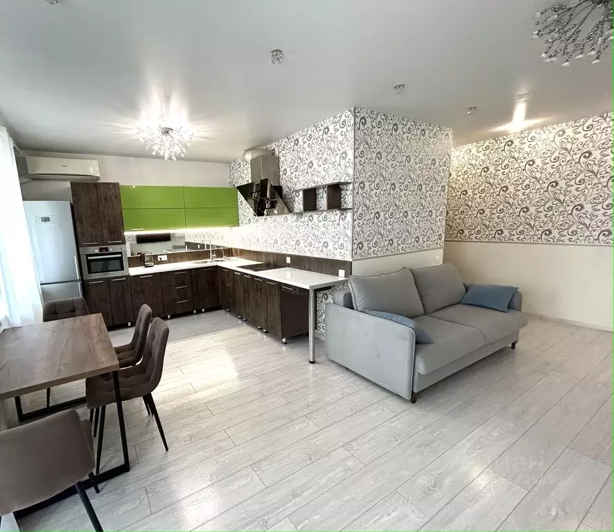 3-к кв. Свердловская область, Екатеринбург ул. Циолковского, 57 (80.0 ... - Фото 0