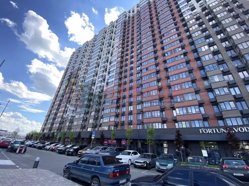 Гараж в Ростовская область, Ростов-на-Дону ул. Малиновского, 33 (30 м) - Фото 1