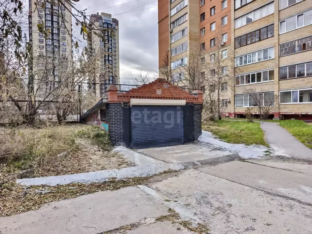 Гараж в Тюменская область, Тюмень ул. Крупской, 26 (19 м) - Фото 1