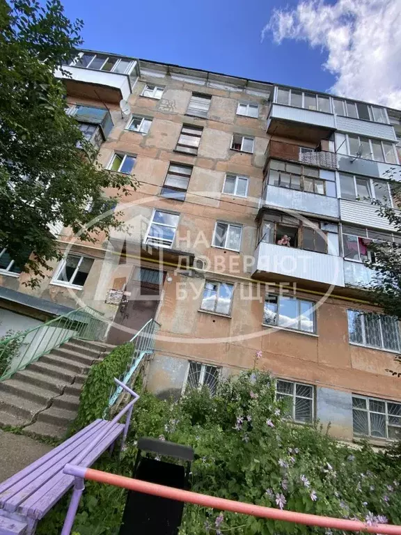 2-к кв. Пермский край, Лысьва ул. Коммунаров, 63 (45.3 м) - Фото 2