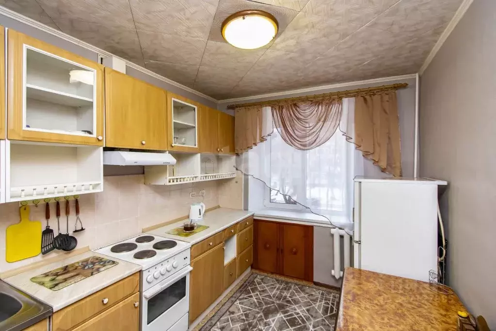 3-к кв. Тюменская область, Тюмень ул. Седова, 19 (61.3 м) - Фото 1