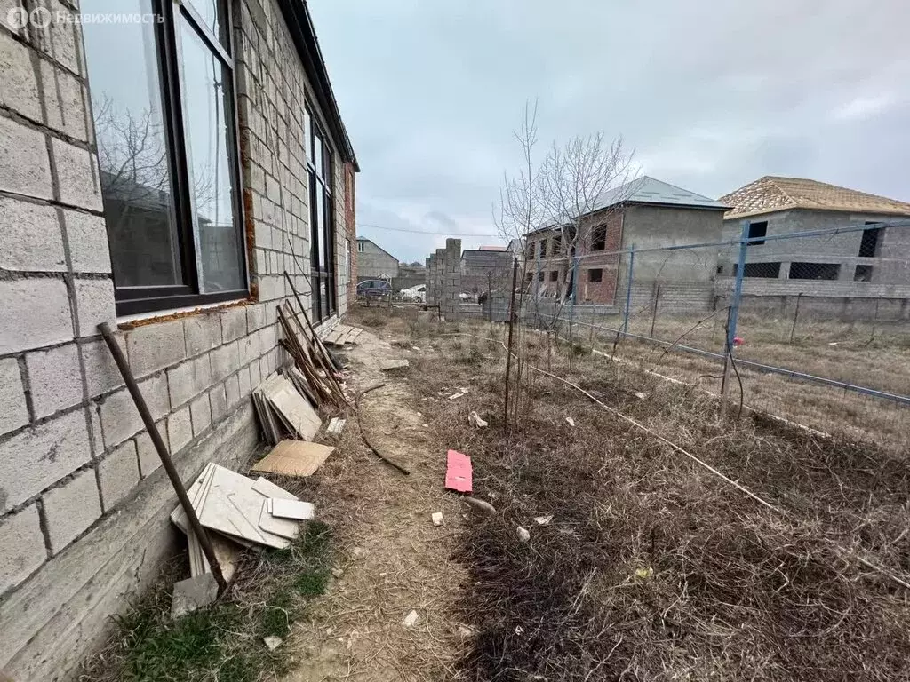 Дом в Махачкала, улица Али Алиева (75 м) - Фото 1