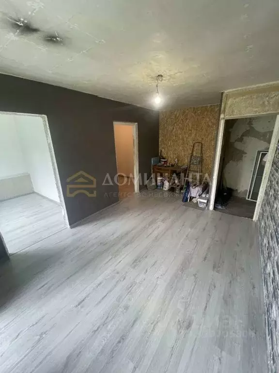 3-к кв. Смоленская область, Смоленск ул. Попова, 58 (47.0 м) - Фото 0