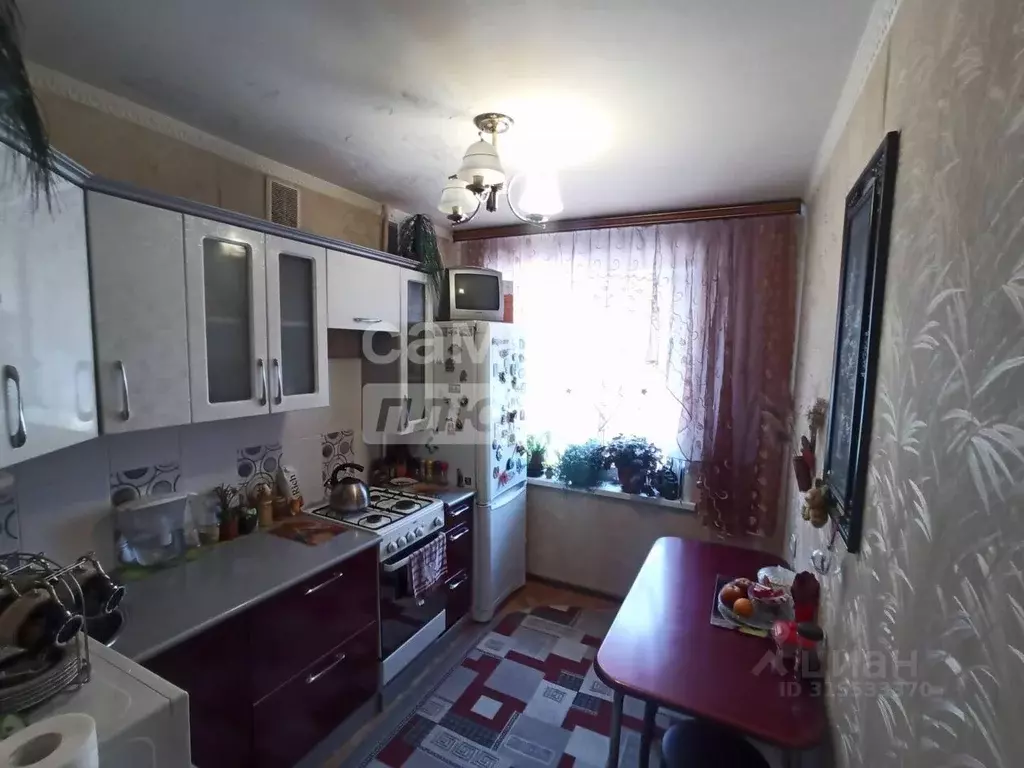 2-к кв. Белгородская область, Старый Оскол Молодогвардеец мкр, 7 (43.9 ... - Фото 0