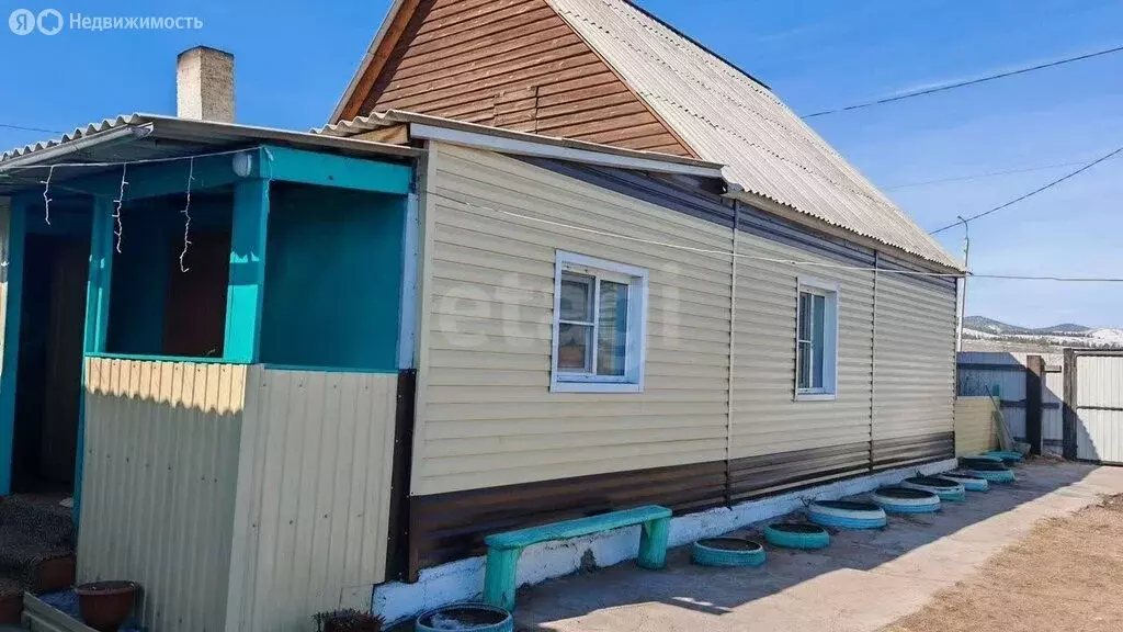 Дом в село Эрхирик, Придорожная улица (84 м) - Фото 1