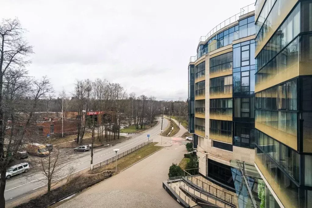 2-к кв. Санкт-Петербург пос. Репино, Приморское ш., 424 (110.0 м) - Фото 1