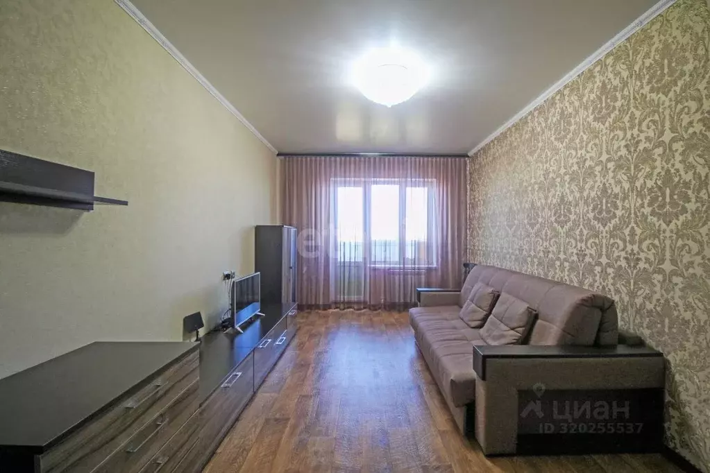 2-к кв. Ямало-Ненецкий АО, Новый Уренгой Созидателей мкр, 4/1 (72.0 м) - Фото 1