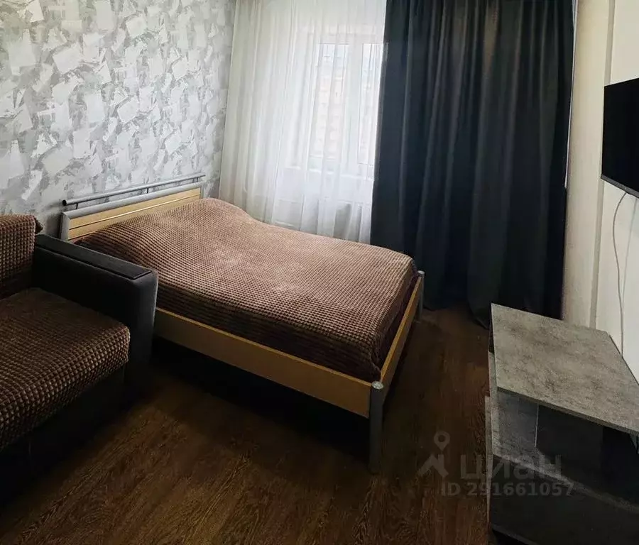 1-к кв. Курганская область, Курган Заозерный жилрайон, 5-й мкр, 35 ... - Фото 1