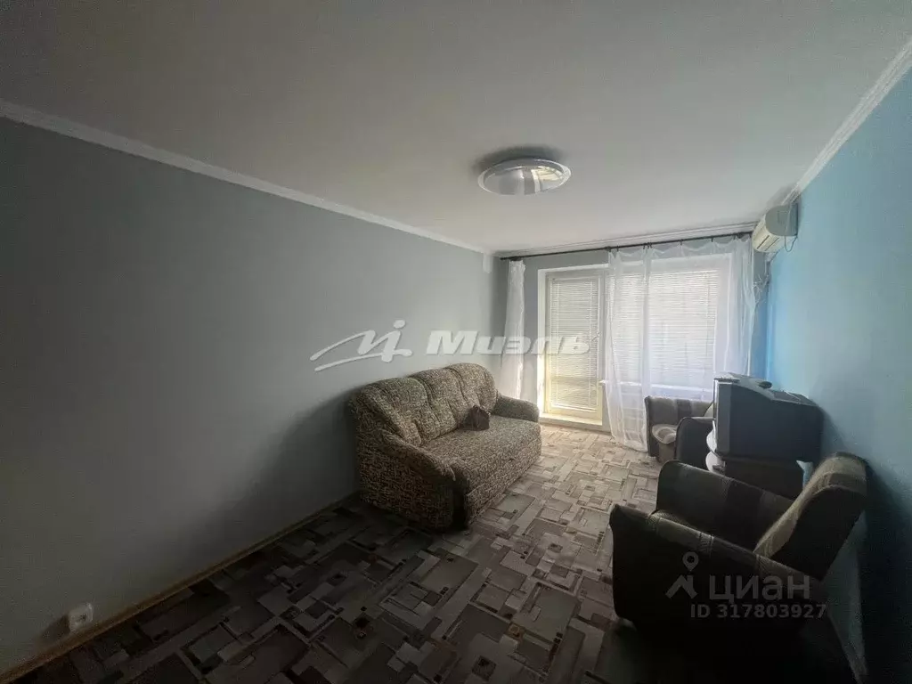 2-к кв. Крым, Симферополь ул. 60 лет Октября, 3 (47.0 м) - Фото 0