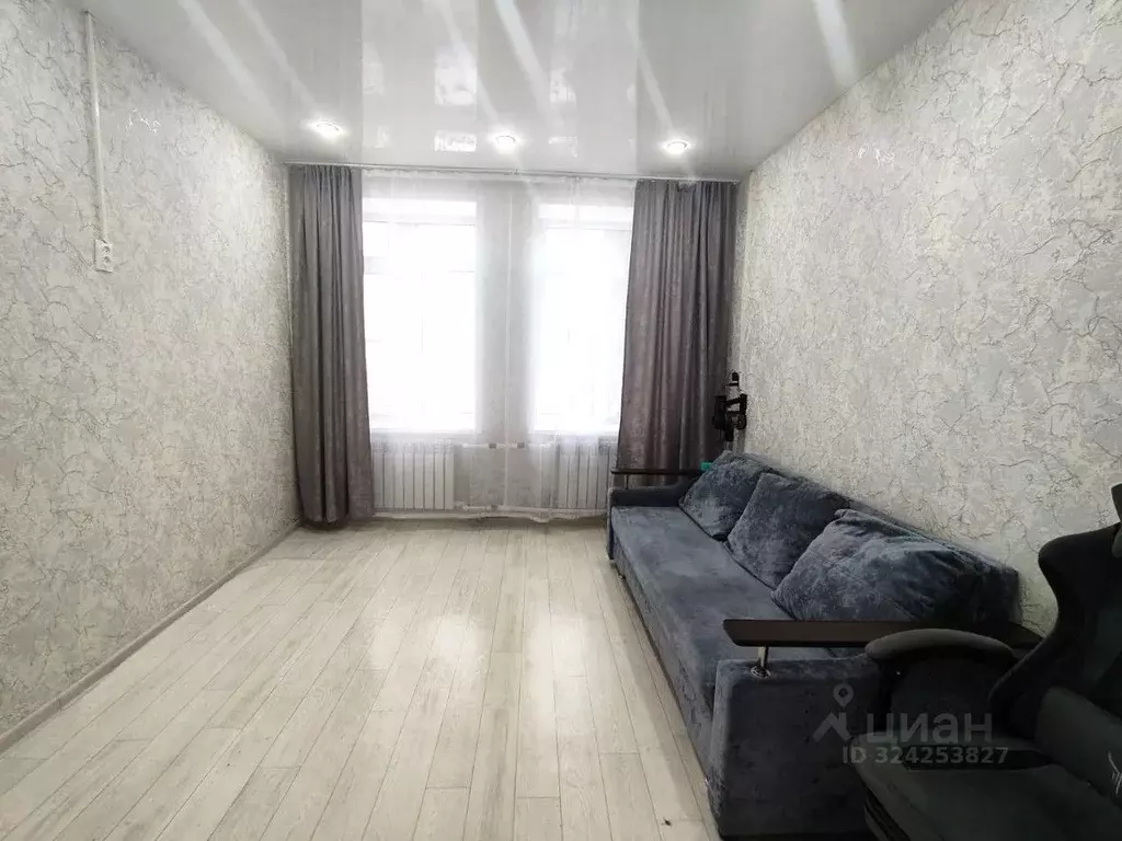 2-к кв. Омская область, Омск пос. Амурский, ул. Арсеньева, 4 (45.1 м) - Фото 1