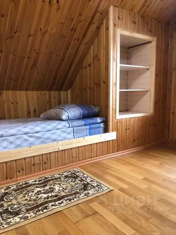 Дом в Карелия, Петрозаводск Революционная ул., 90 (100 м) - Фото 2