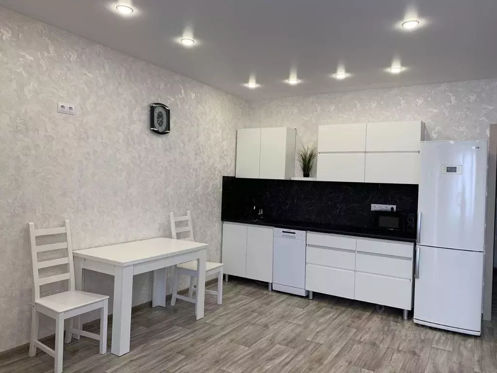 1-к кв. Новосибирская область, Новосибирск ул. Добролюбова, 162/1 ... - Фото 1