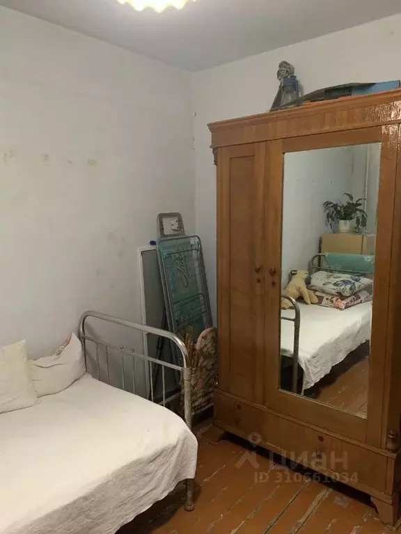 Комната Омская область, Омск ул. 50 лет ВЛКСМ, 12 - Фото 1