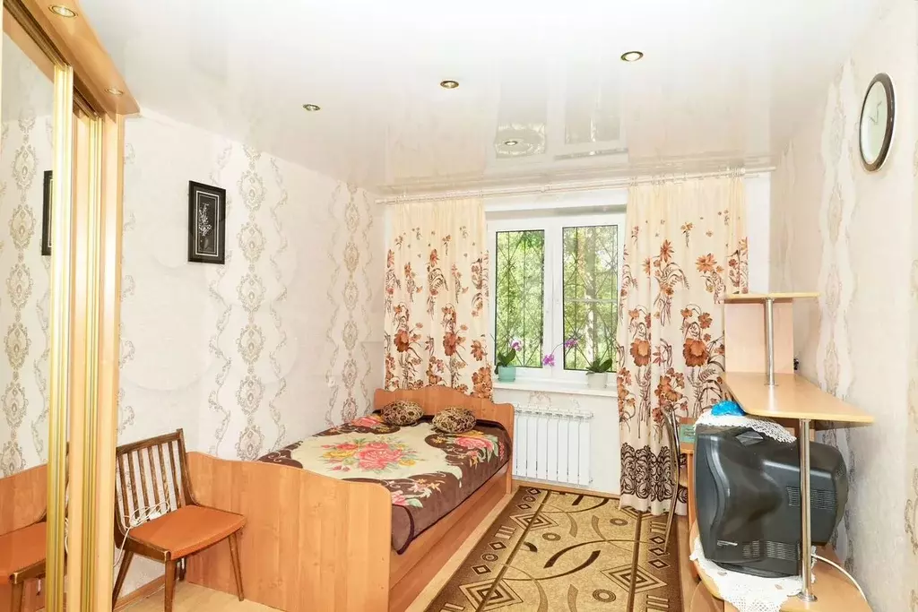 Комната 14 м в 2-к., 1/5 эт. - Фото 0