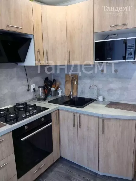 2-к. квартира, 45 м, 1/5 эт. - Фото 0