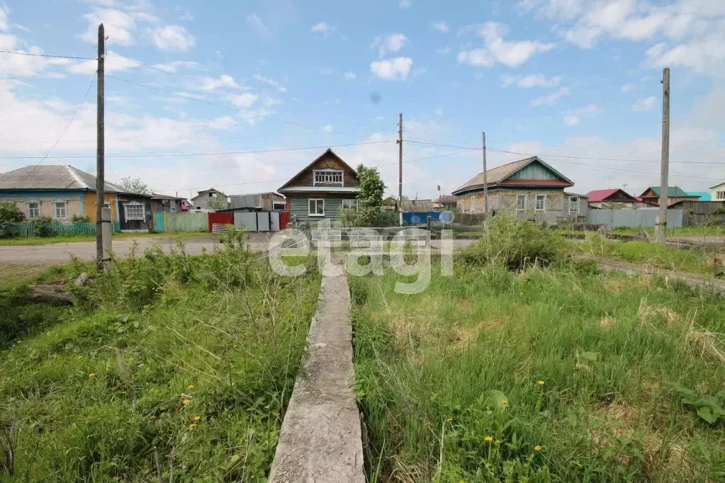 Участок в Тюменская область, Тобольск ул. Басова (10.2 сот.) - Фото 0