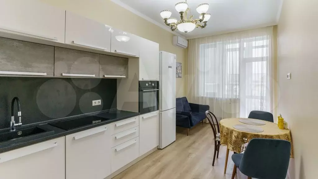 1-к. квартира, 43,2 м, 5/9 эт. - Фото 0