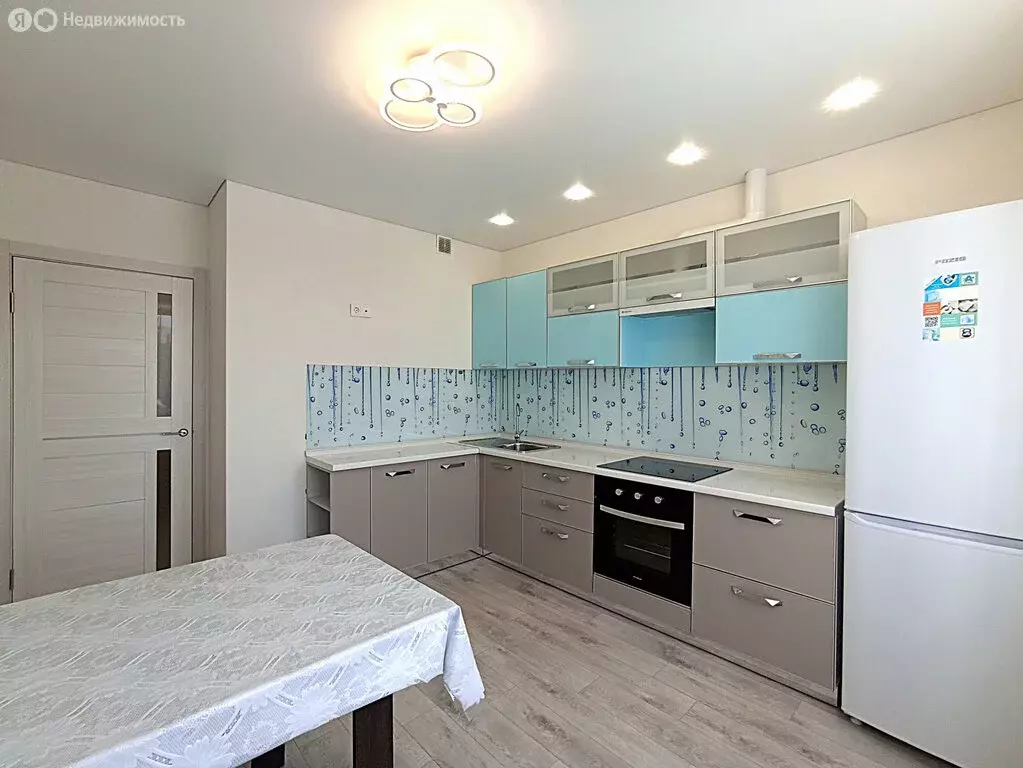 1-комнатная квартира: Чебоксары, Ярмарочная улица, 19к4 (41.9 м) - Фото 1