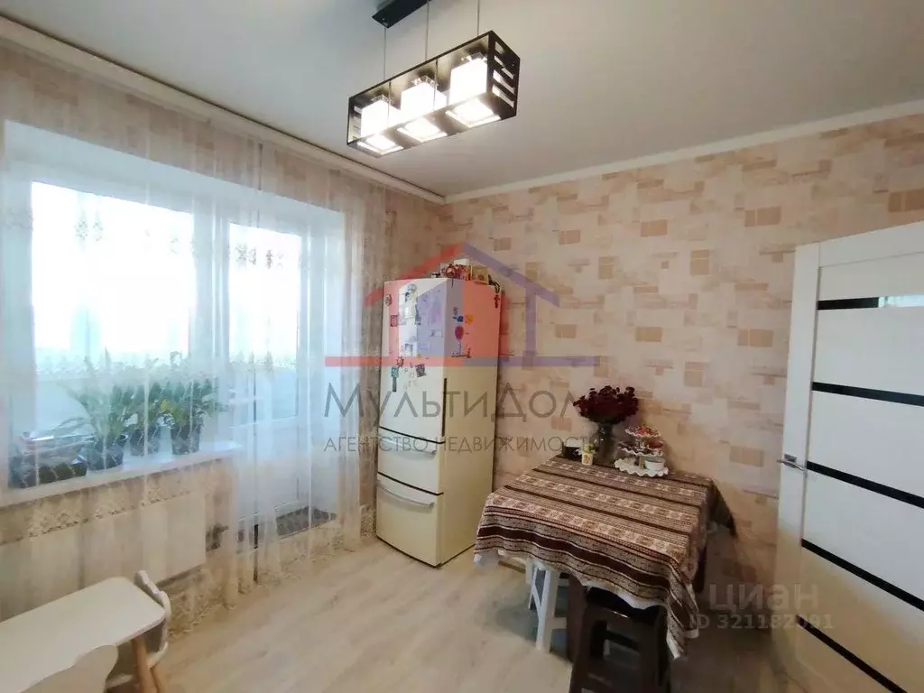 2-к кв. Белгородская область, Старый Оскол Дубрава мкр, 1 кв-л, 21 ... - Фото 1