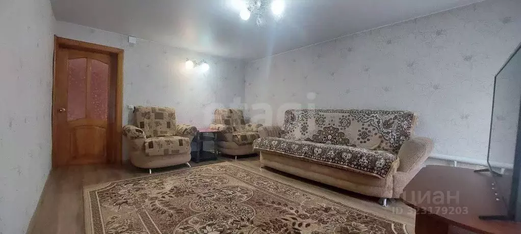 Дом в Алтайский край, Камень-на-Оби городское поселение ул. Чапаева, ... - Фото 1