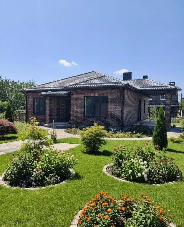 Дом в Ростовская область, Ростов-на-Дону 11-я Престижная ул., 10 (130 ... - Фото 1