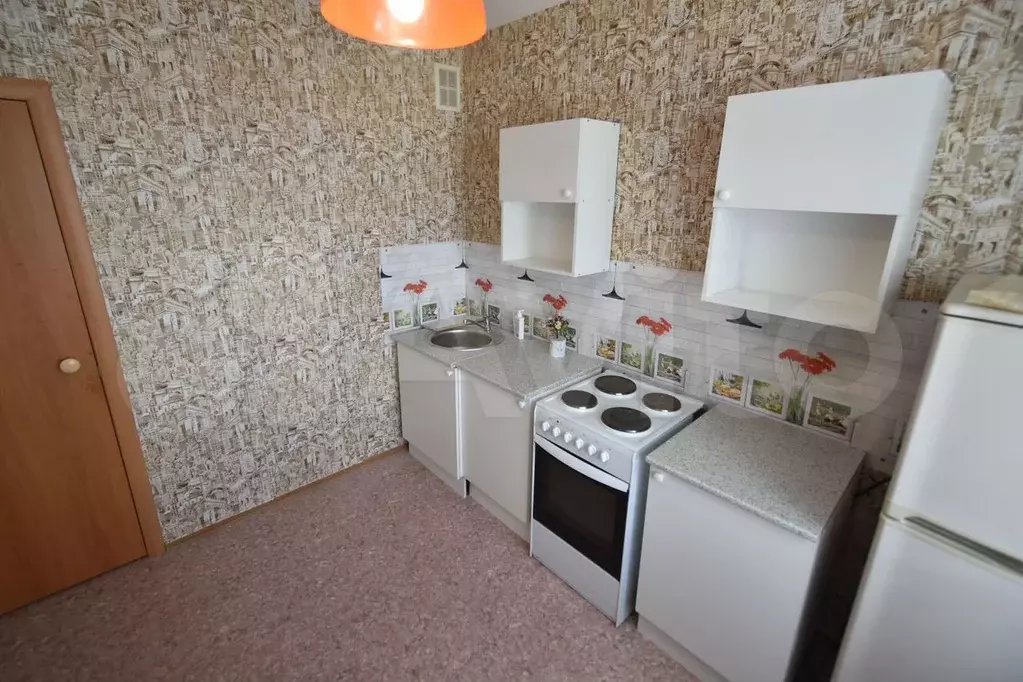 1-к. квартира, 32 м, 9/10 эт. - Фото 0
