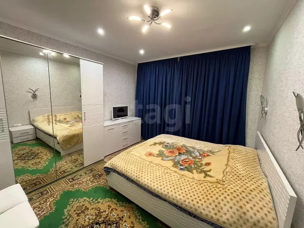 2-к кв. Татарстан, Казань Челнинская ул., 11 (47.0 м) - Фото 1