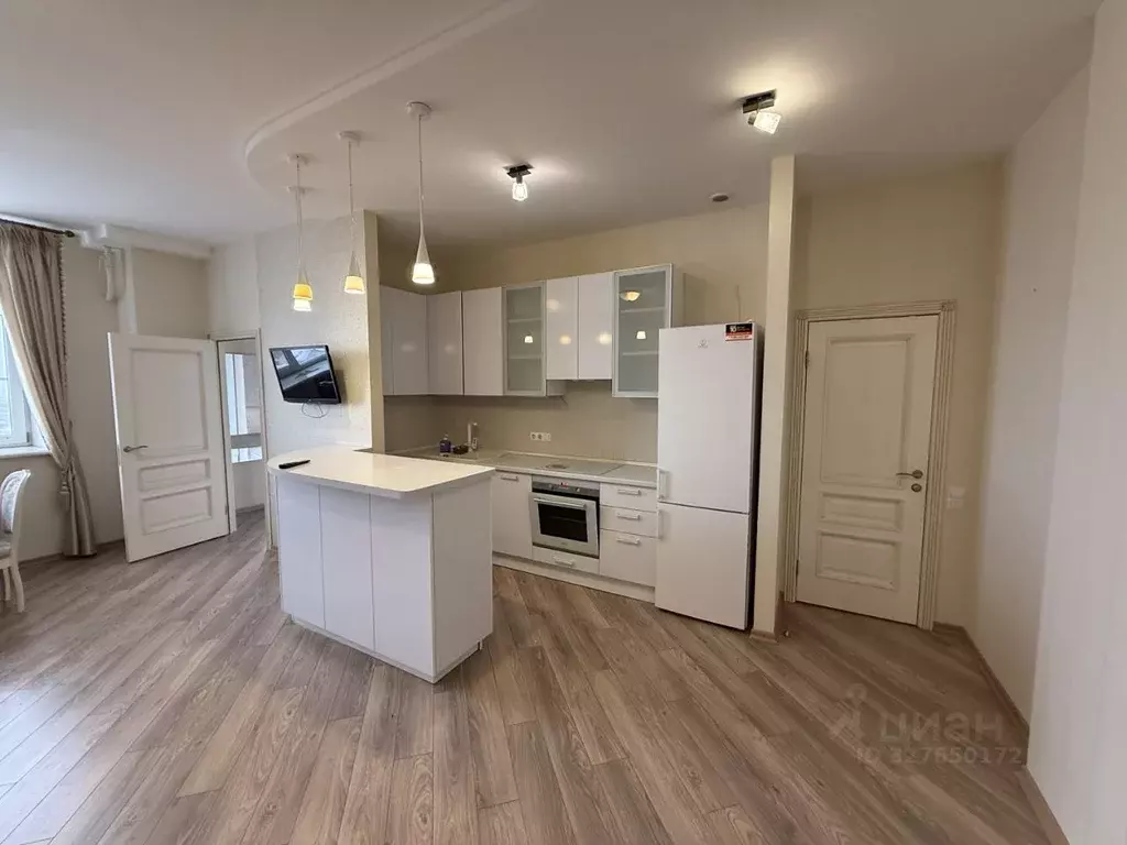 2-к кв. Волгоградская область, Волгоград просп. Маршала Жукова, 5 ... - Фото 1