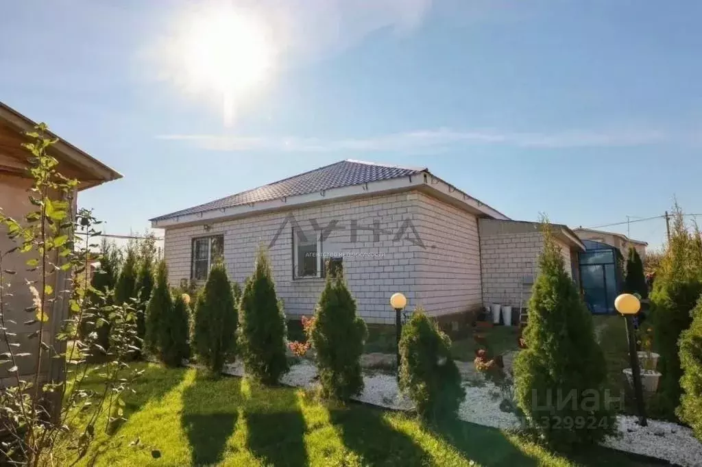 Дом в Татарстан, Лаишевский район, Столбищенское с/пос, с. Столбище ... - Фото 1
