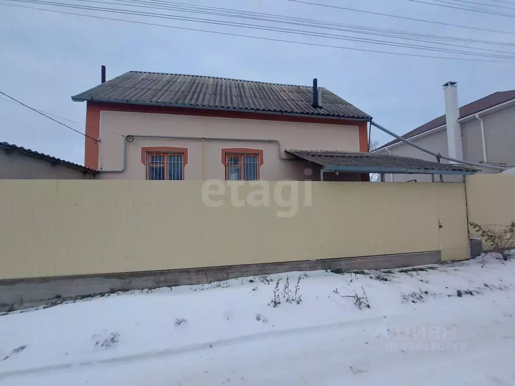 Дом в Крым, Симферопольский район, Чистенское с/пос, Строитель садовые ... - Фото 1