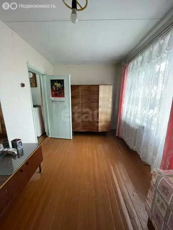 2-комнатная квартира: Усть-Катав, Комсомольская улица, 42 (41.2 м) - Фото 1