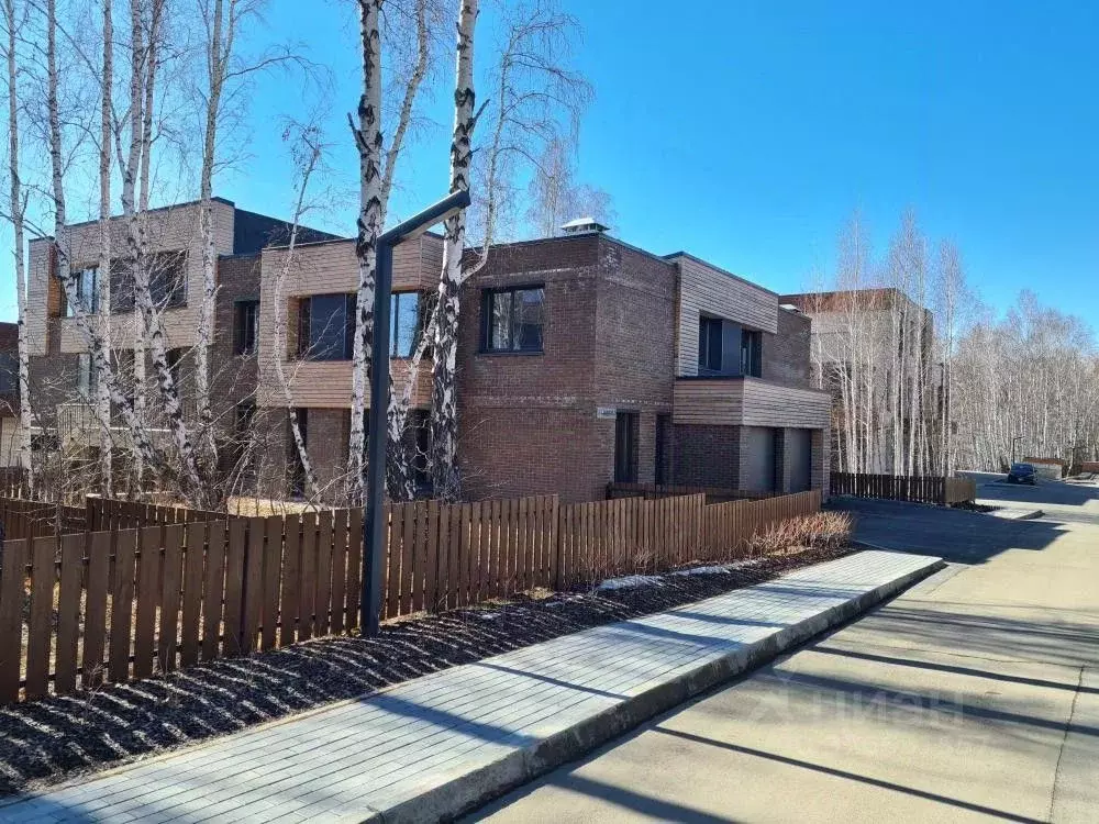 Таунхаус в Иркутская область, Иркутский муниципальный округ, пос. ... - Фото 1