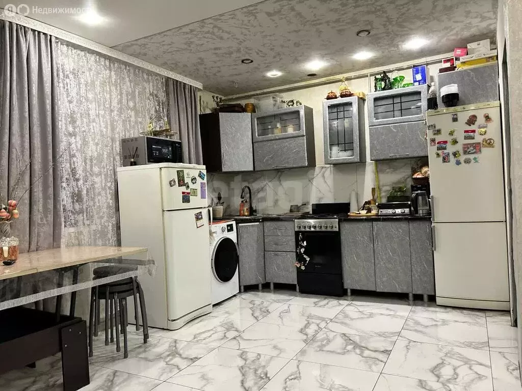 Дом в Оренбург, улица Акулова (44 м) - Фото 1