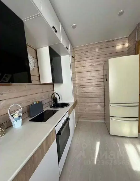 Дом в Иркутская область, Иркутский муниципальный округ, с. Хомутово ... - Фото 1