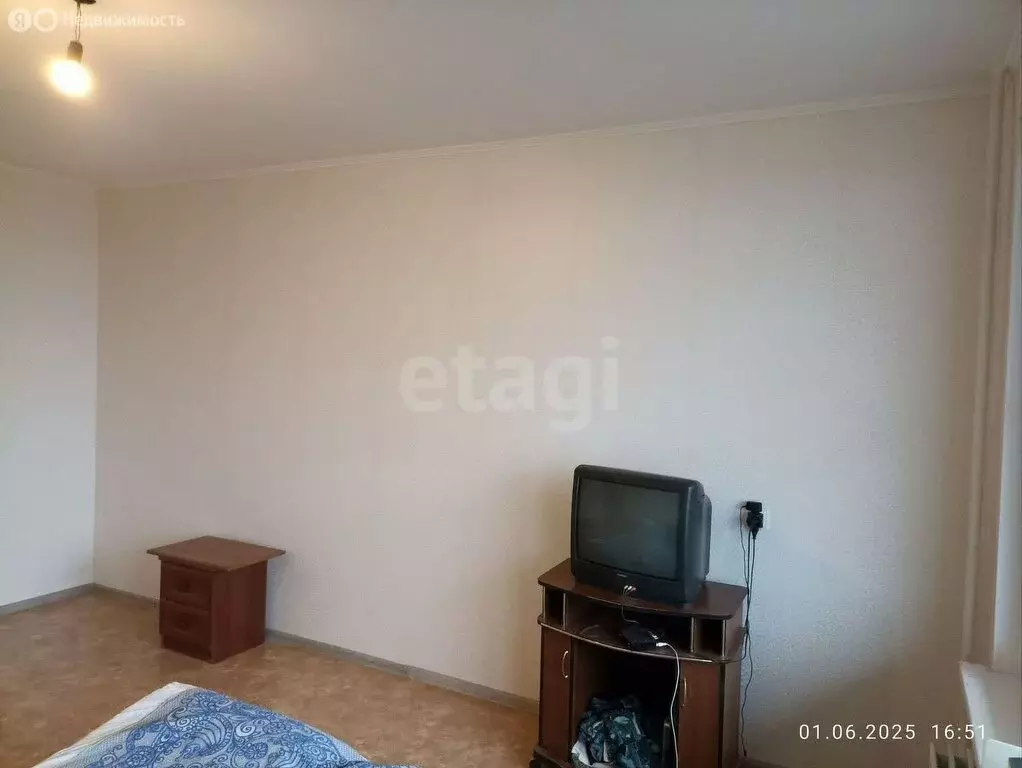 3-комнатная квартира: Тольятти, Коммунистическая улица, 4 (61.6 м) - Фото 1