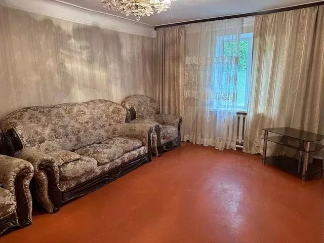 3-к. квартира, 50 м, 1/2 эт. - Фото 0