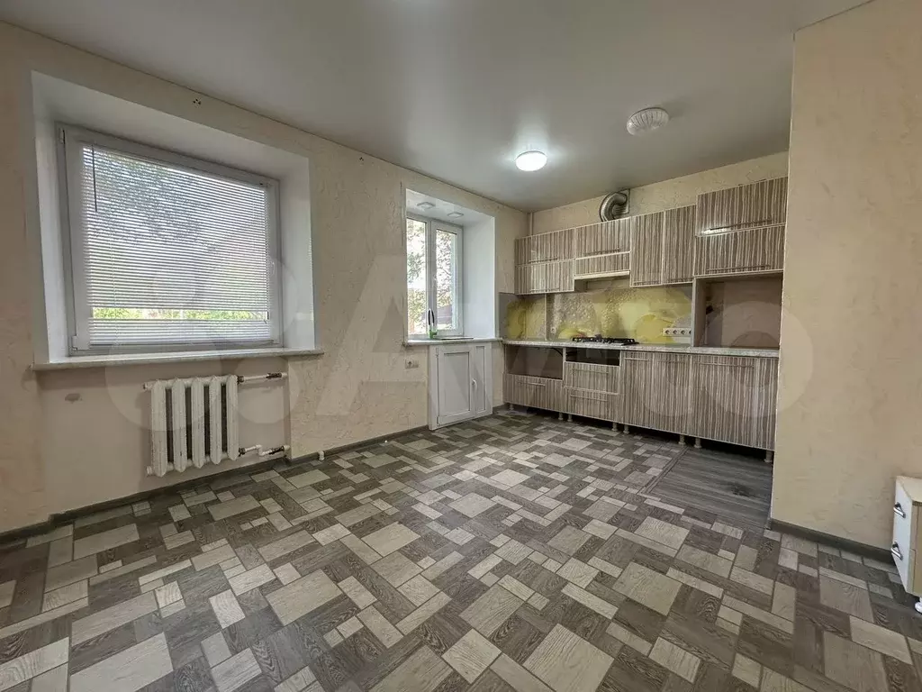 3-к. квартира, 57,6 м, 1/5 эт. - Фото 0