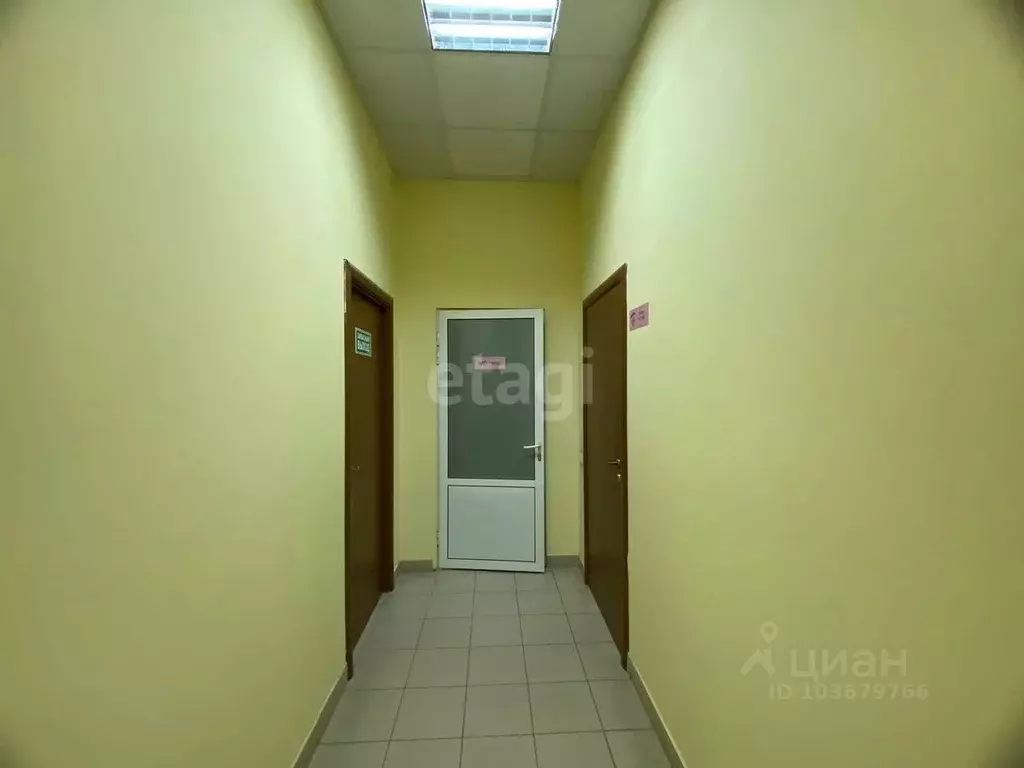 Офис в Самарская область, Тольятти Тополиная ул., 9А (330 м) - Фото 1