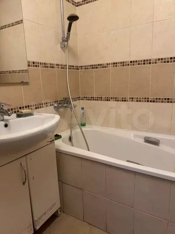 1-к. квартира, 37,8 м, 2/9 эт. - Фото 0